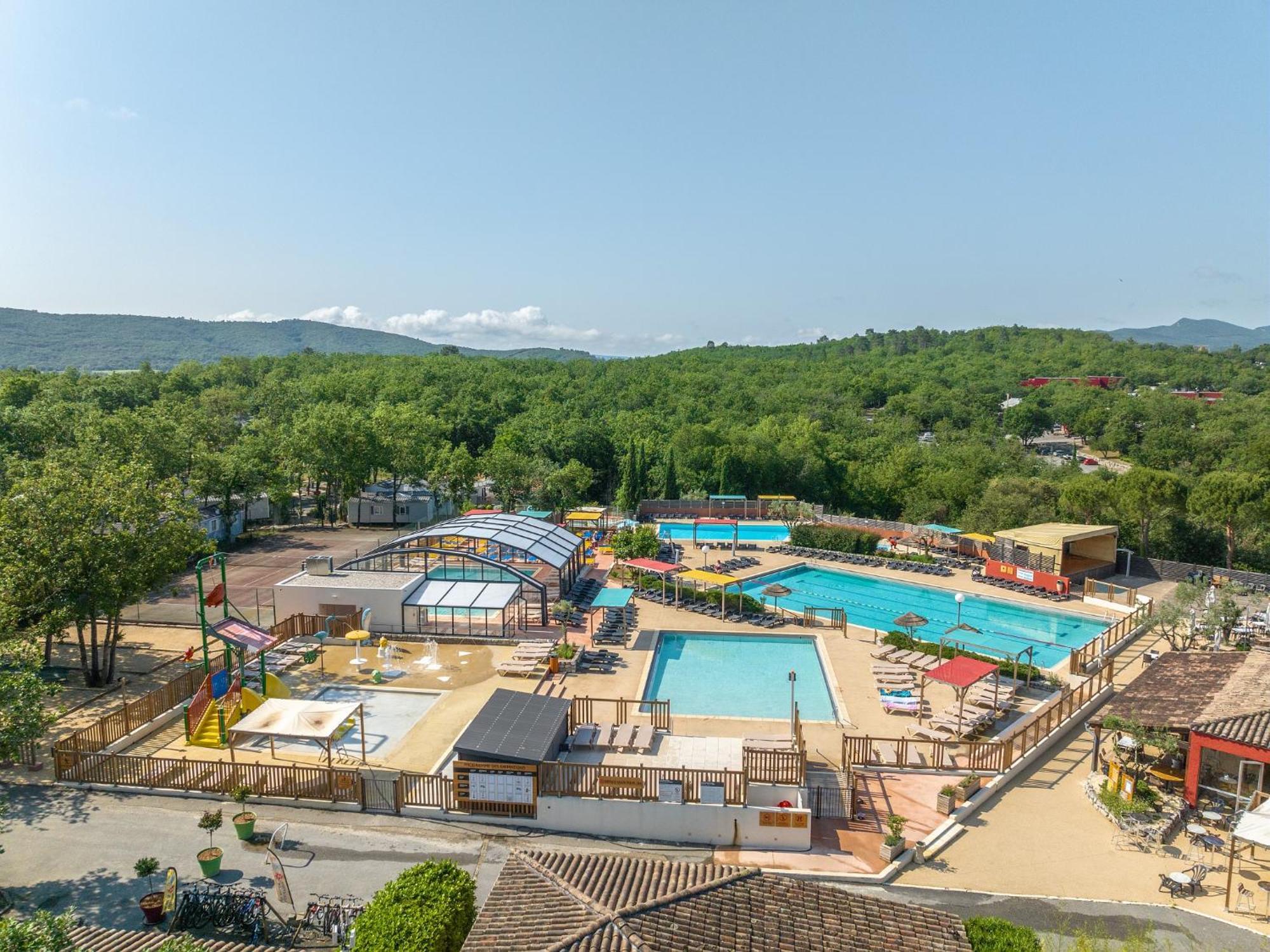 Camping Domaine De Chaussy ลากอร์ซ ภายนอก รูปภาพ
