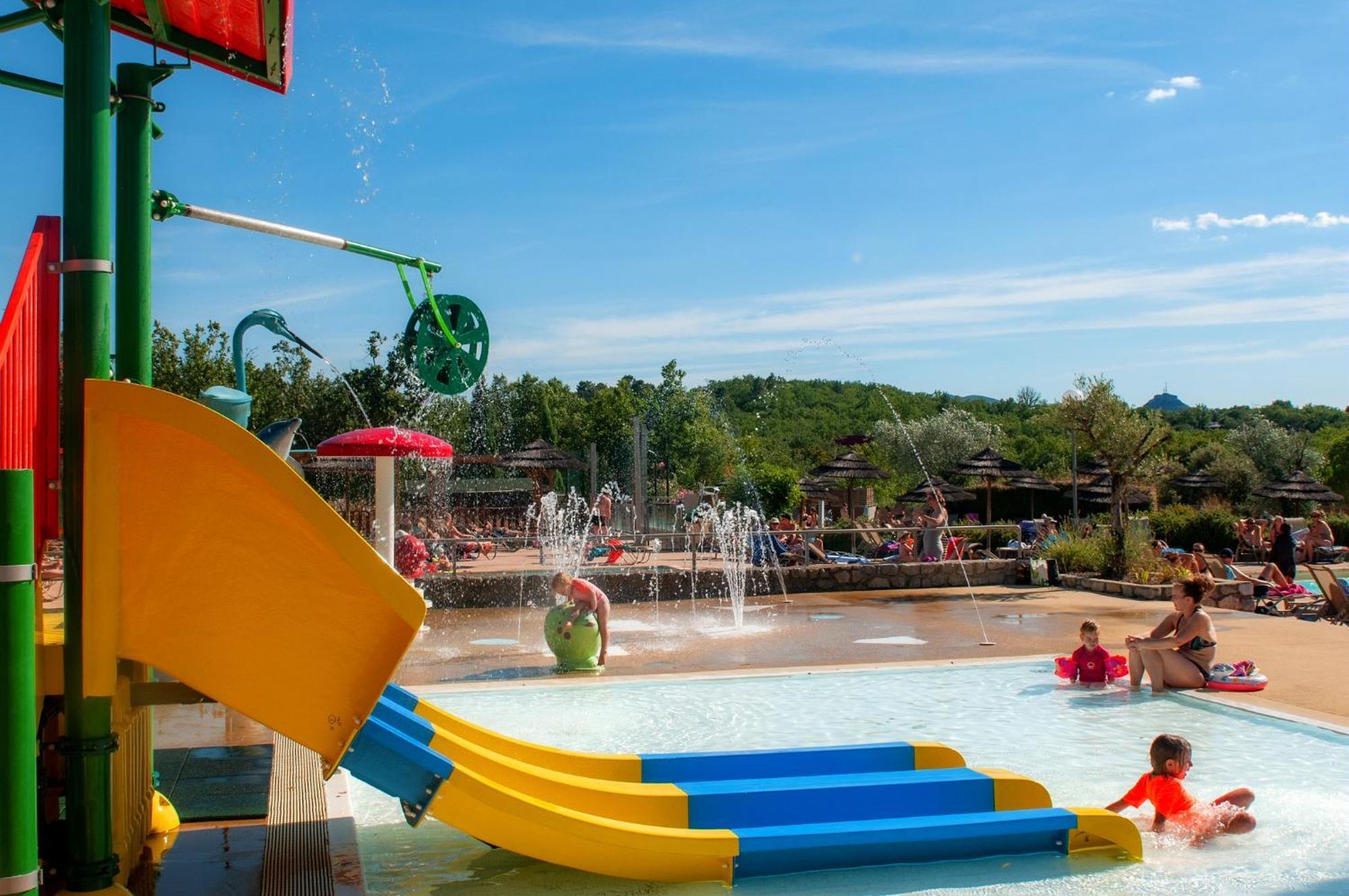Camping Domaine De Chaussy ลากอร์ซ ภายนอก รูปภาพ